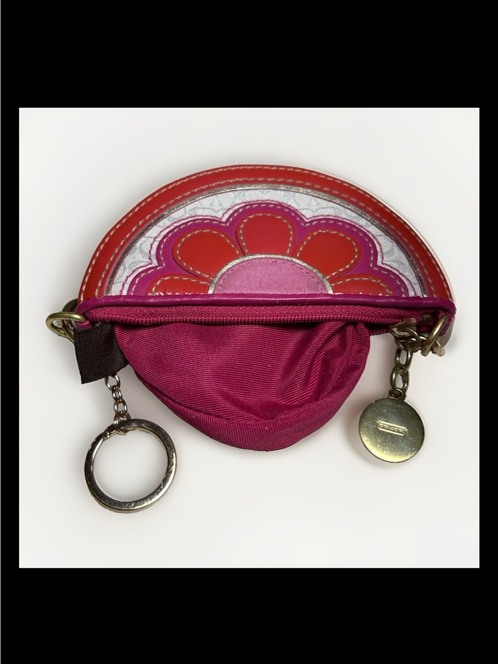 Coach Spring Daisy Flower Coin Purse Pink/Red Patent Leather, 2007 Style: #40483 - Picture 6 of 6